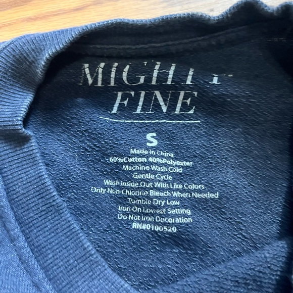 NASA Crew Sweater - Picture 4 of 4